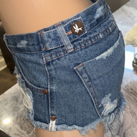 One Teaspoon Blue High-Waisted Jean Shorts - Picture 13 of 14